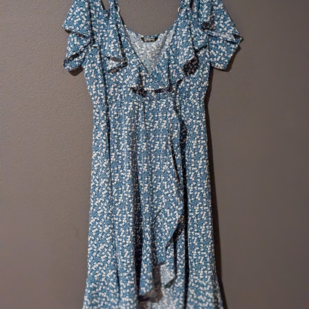 BloomChic Blue Floral Open Shoulder High Low Dress